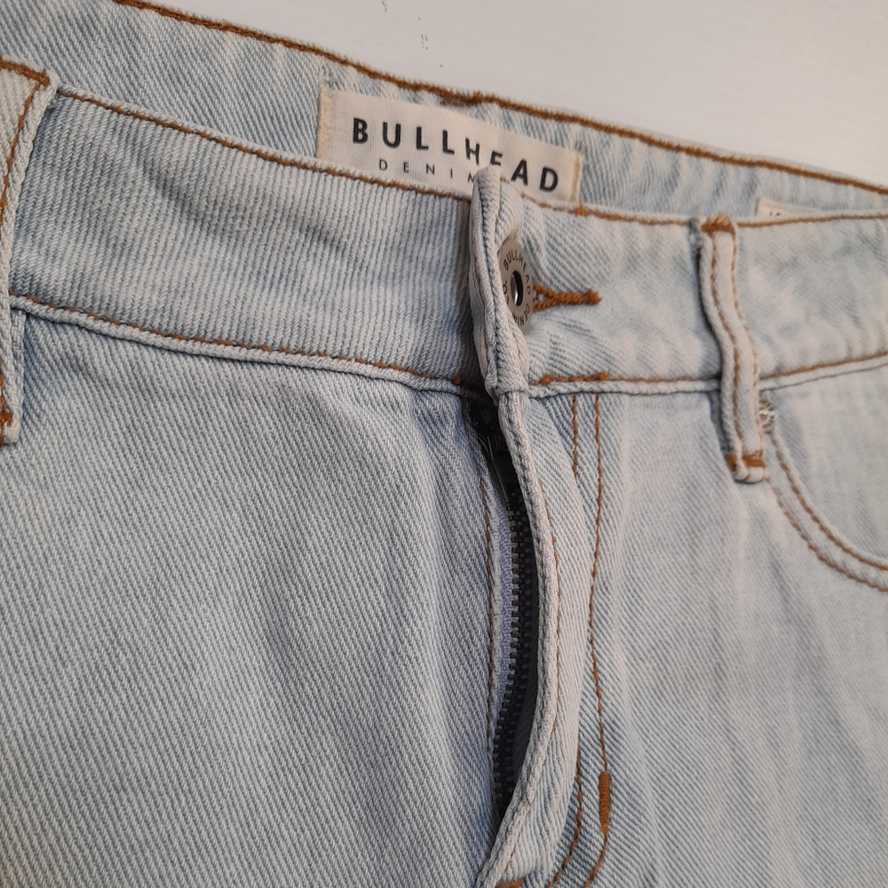 ● Bullhead | Low Rise Short - Picture 7 of 13